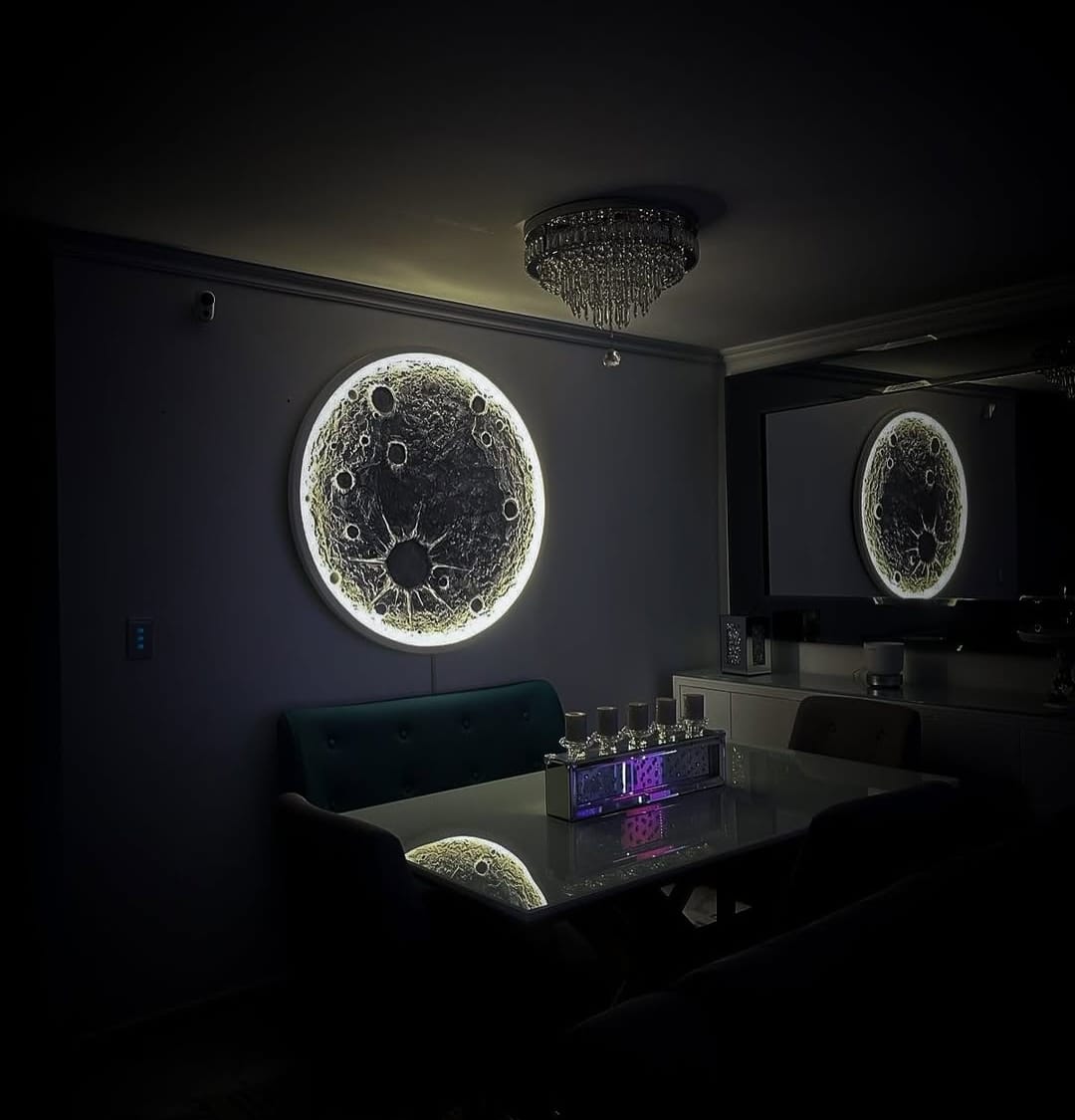 Moonlight 46" – Luxury Sculptural Edition