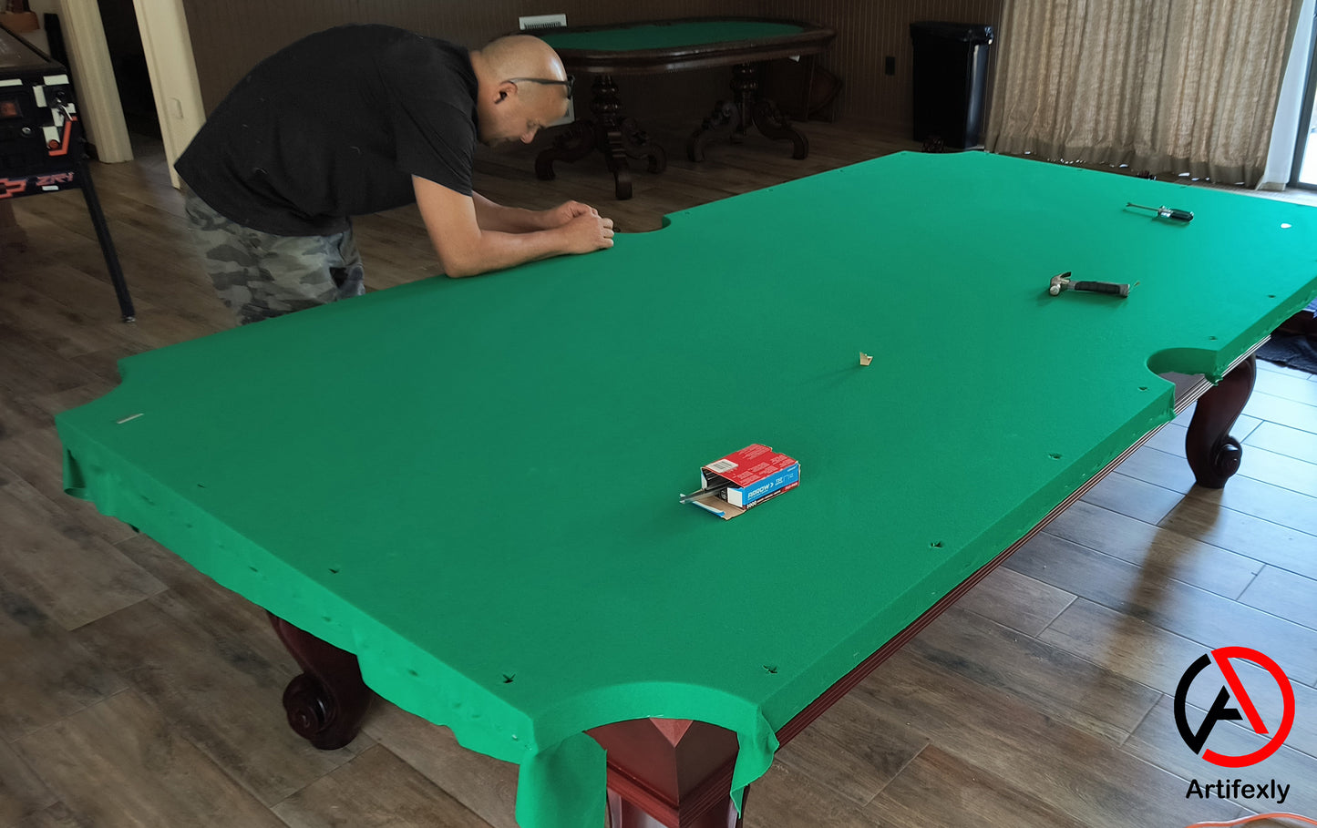 billiads Services. Pool table. Artifexly